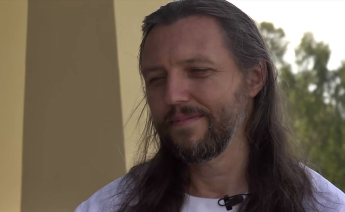 VIDEO Bivši vojnik tvrdi da je novi Isus: "Spasit ću vas, imam školu plemenitih i čistih djevica"