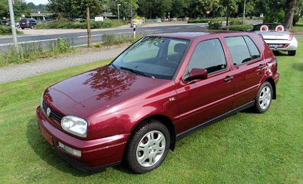 Prava poslastica za ljubitelje VW Golfa: Prodaje se novi Golf III