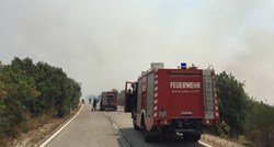 Jaka kiša pomogla nemoćnim vatrogascima kod Trebinja i ugasila požar koji je prijetio Konavlima