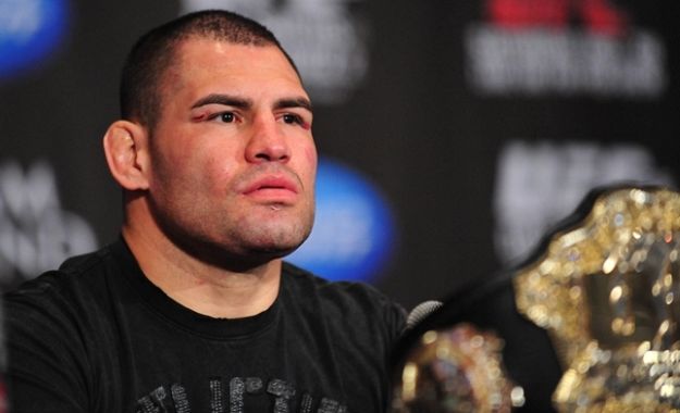 Cain Velasquez: Ovo će biti rat od pet rundi, očekujem dugu i tešku borbu