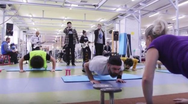 Najpopularnija hrvatska instruktorica aerobica iz 90-ih uhvatila Kandžiju i Gole žene