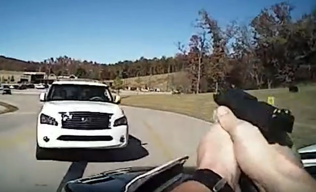 Video: Policajac umalo poginuo zaustavljajući ukradeno vozilo