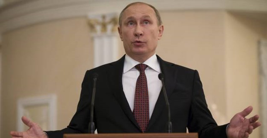 Putin umanjio kazne za podmićivanje