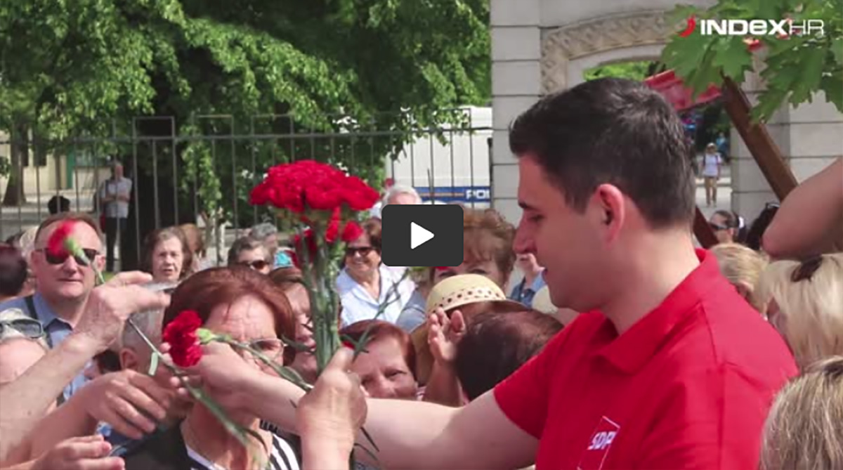 VIDEO Bernardić podijelio karanfile pa poručio: Izborit ćemo se za to da minimalna plaća bude 4.000 kuna