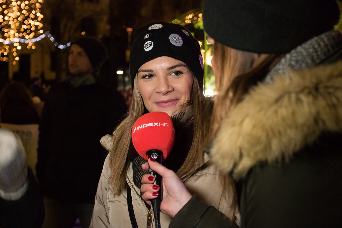 VIDEO Ljudi su nam otkrili najčudnije poklone koje su ikad dobili, a onda smo ih iznenadili...