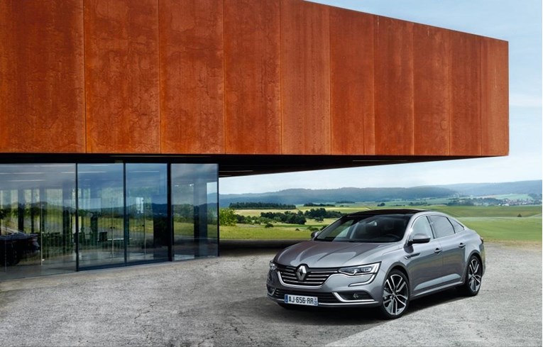 Renault i službeno predstavio Talisman