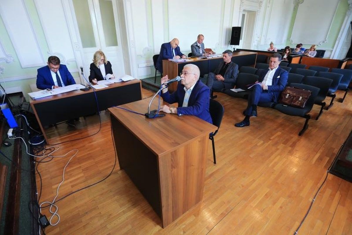 SVJEDOČILI ČLANOVI IZVRŠNOG ODBORA DINAMA Evo koliko su znali o ugovorima Modrića i Lovrena