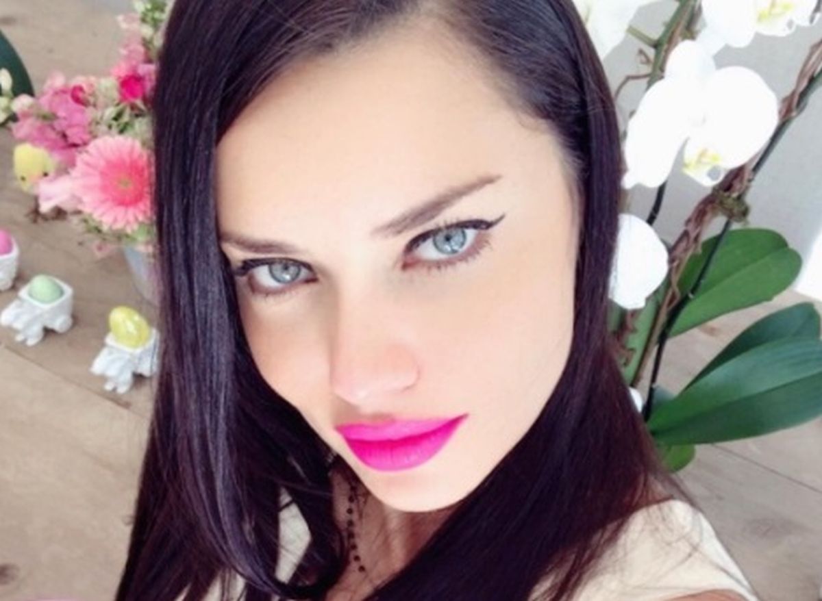 VIDEO Evo zašto je Adriana Lima Viktorijin anđeo, a mi ostali nismo (i ne, odgovor nije izgled)