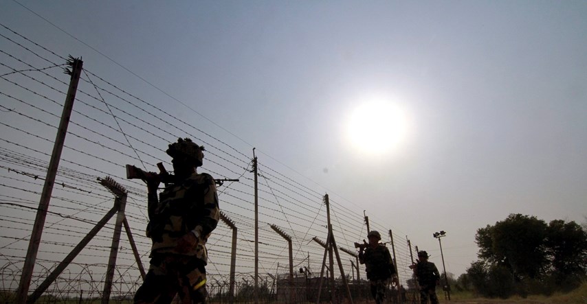 Pakistan počeo graditi ogradu na granici s Afganistanom
