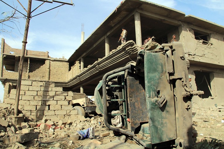 U zračnom napadu na vjersku školu u Afganistanu ubijeno 20 talibana