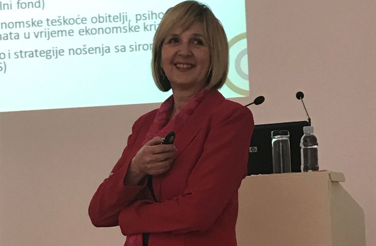 Kako izaći iz "začaranog" kruga siromaštva djece i mladih?