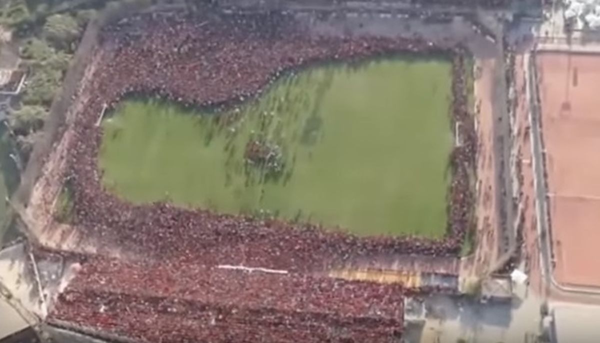 LUDNICA U EGIPTU 100 tisuća navijača ispratilo Al Ahly na finale Lige prvaka