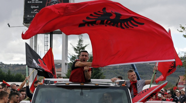 Igrači dobili Nacionalni orden časti: Pogledajte kako su Albanci proslavili prvi plasman na Euro