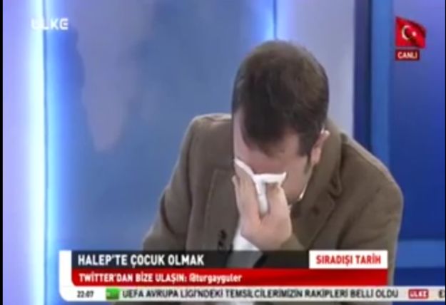 Turski novinar se rasplakao nakon priloga o operaciji djeteta u Alepu