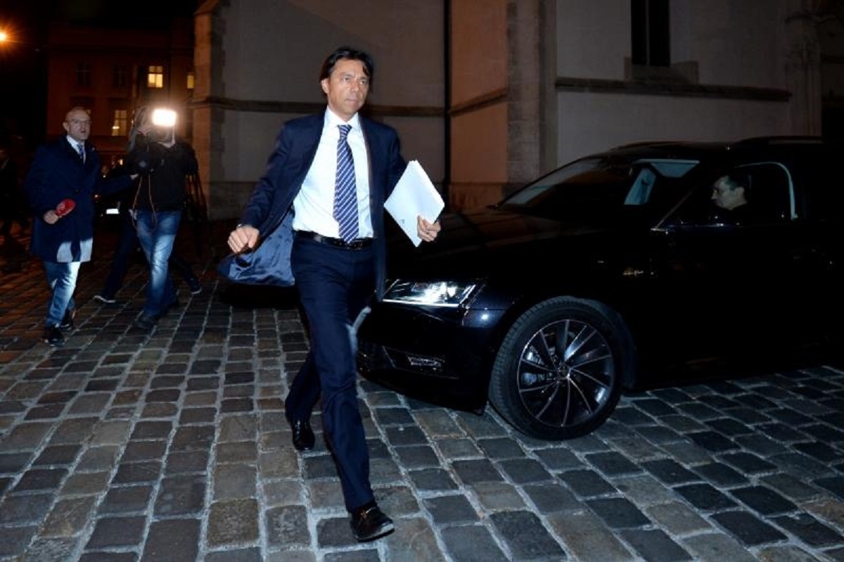 Novinari pitali Alvareza hoće li zaposlenici Agrokora dobiti plaće, nije dao jasan odgovor