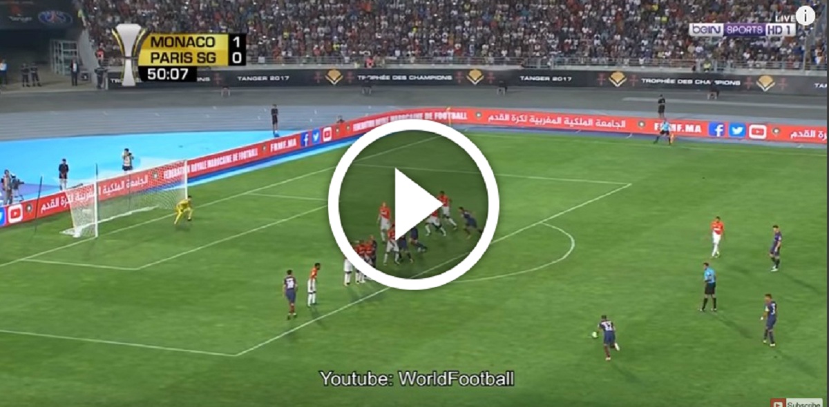 Nevjerojatni Dani Alves sam pobijedio Monaco i donio PSG-u Superkup: Pogledajte kakvu je golčinu zabio Subašiću