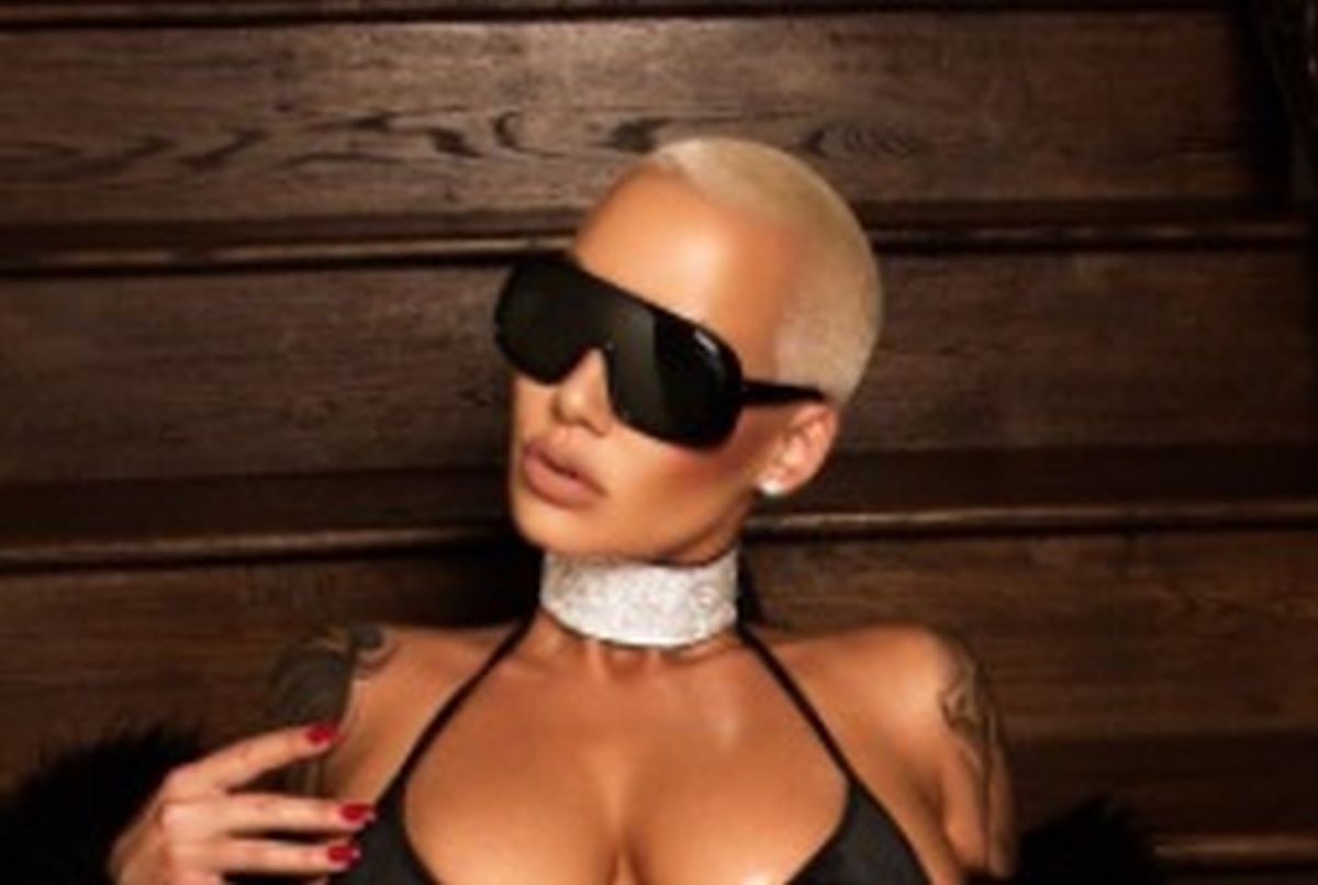"Napravila bih od tebe svoju malu submisivnu kuju": Amber Rose pokopala slavnog voditelja