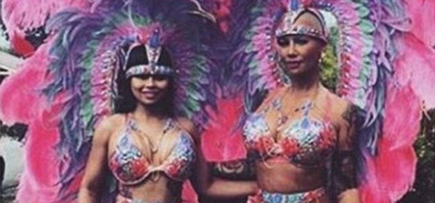 Dupla doza bujnih starleta: Amber Rose i Blac Chyna na karneval došle u grudnjaku i tangama