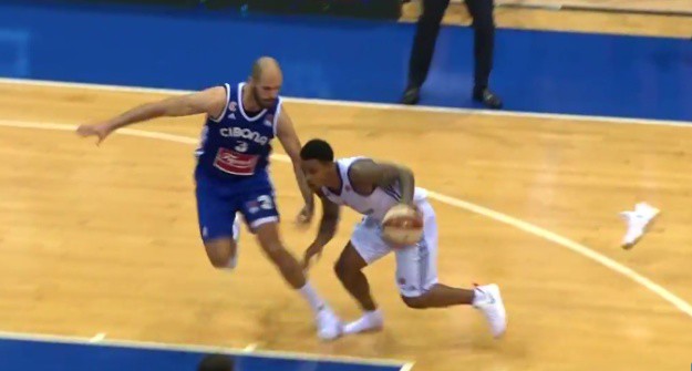 VIDEO Amerikanac rušio Cibonu s jednom bosom nogom