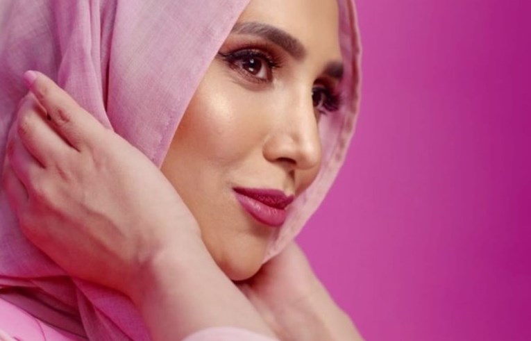 VIDEO L´Oréal u reklami za proizvode za kosu angažirao ženu koja nosi hidžab