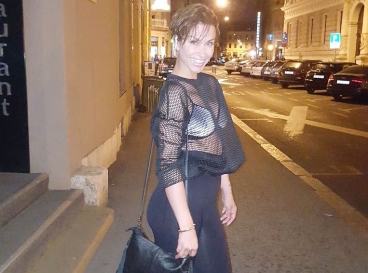 Ana Gruica za večernji izlazak bira - tajice?!