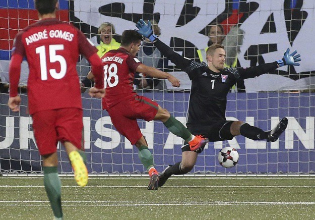 Portugal u tri dana zabio 12 golova: Silva hat-trickom zasjenio Ronalda