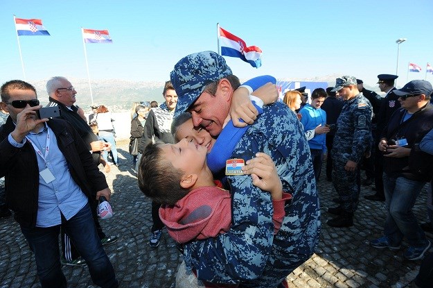 Posada hrvatskog broda koja je spašavala izbjeglice: Bilo je riskantnih i iznimno teških situacija