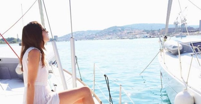 Svjetski poznata blogerica uživa na hrvatskoj obali: Zgodnu Andy oduševili zalasci sunca