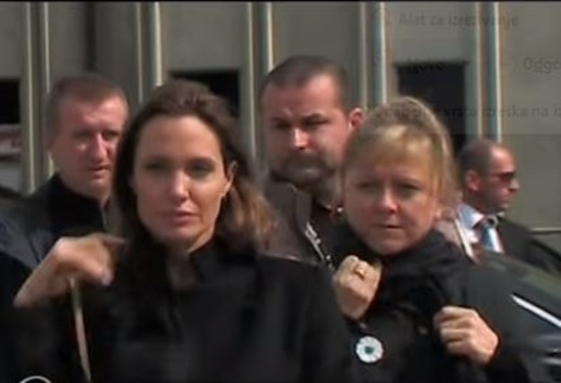 Angelinu Jolie nakon razvoda tješi i savjetuje Bosanka Armina