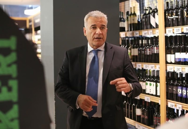 Mali dobavljači: "Agrokor nam još nije platio 36 milijuna eura, istodobno uvoze silnu hranu izvana"