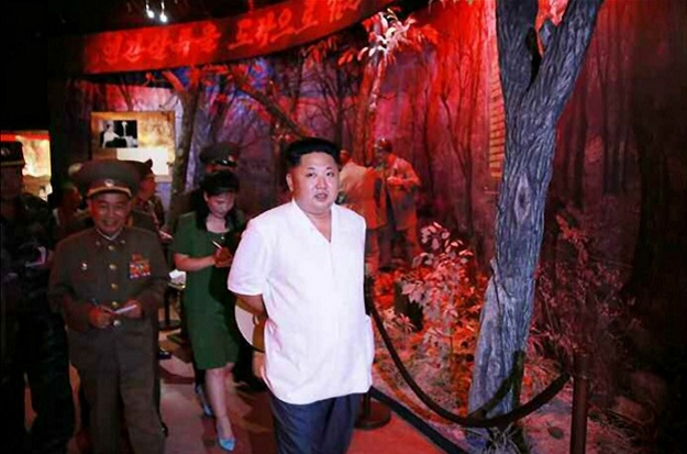 Kim Jong Un u anti-američkom muzeju: SAD treba platiti za prolijevanje krvi Koreanaca