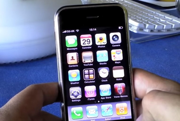 VIDEO iPhone slavi 10 godina, evo kakav je bio prvi model