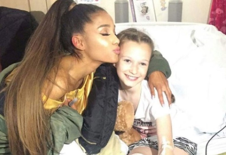 FOTO Ariana Grande velikom gestom ostavila bez riječi ozlijeđene u napadu u Manchesteru