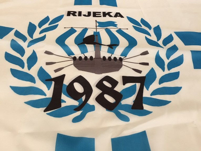 ARMADA NA SRCU Rijeka titulu i Hajduk napada s novim grbom na dresu