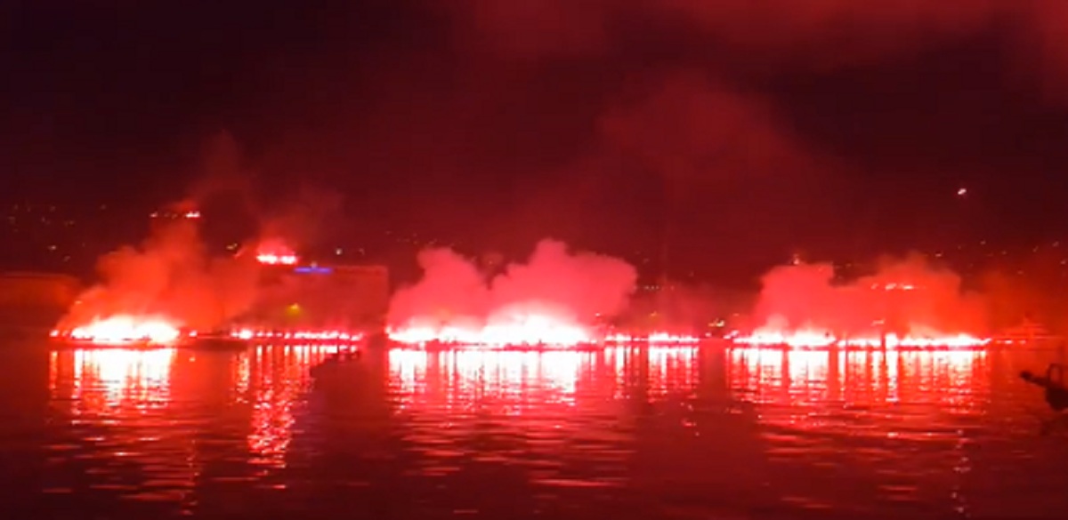 OVO RIJEKA NE PAMTI Pogledajte spektakularnu bakljadu za 30. rođendan Armade