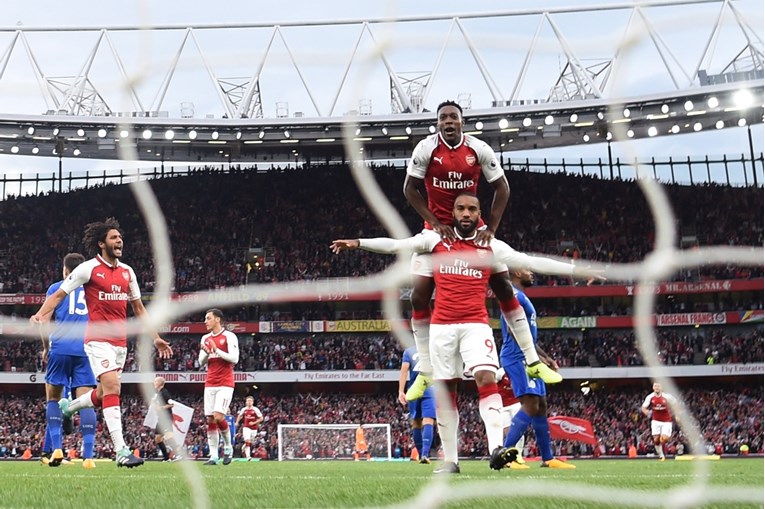LUDI POČETAK PREMIERSHIPA Arsenal i Leicester zabili sedam golova na Emiratesu