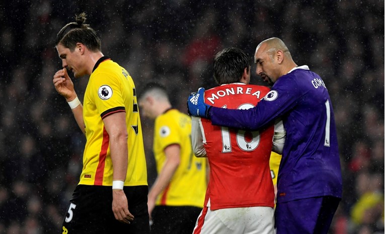 Dva šoka u Premierligi: Arsenal pao na Emiratesu u tri minute, izgubili i prvaci