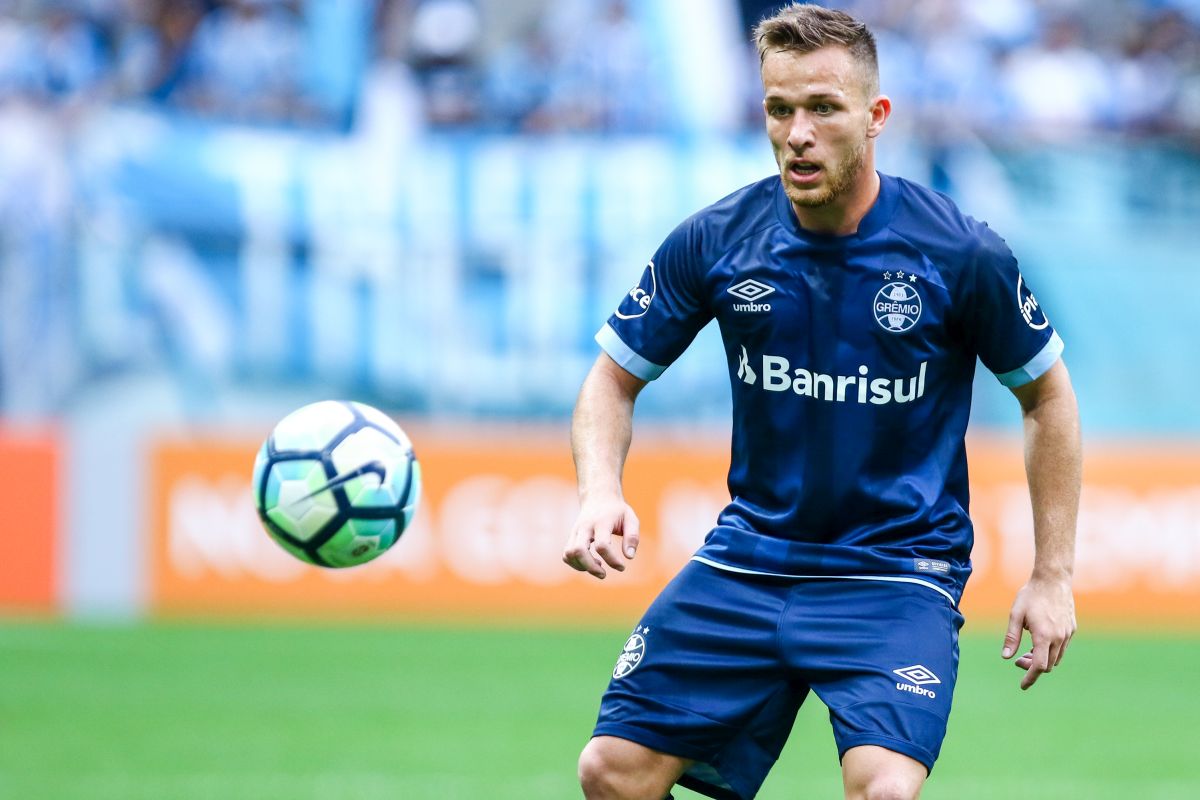 BARCELONA DOVODI ZAMJENU ZA INIESTU Mladi Brazilac već pristao na transfer?