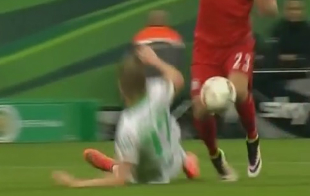 Sudac pogurao Bayern u finale kupa skandaloznim jedanaestercem