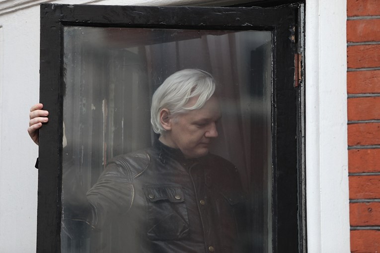 Britanski sud odbio poništiti nalog za uhićenjem Assangea