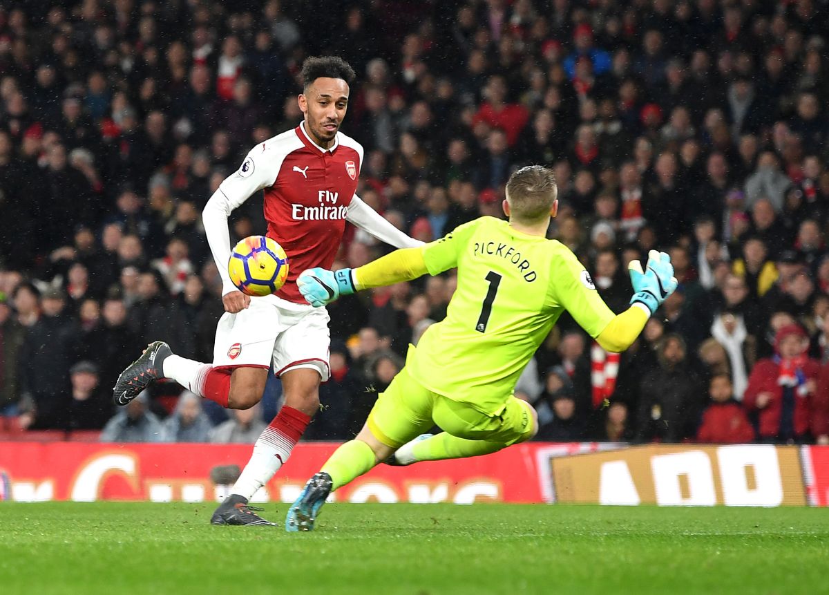 PETARDA ARSENALA PROTIV EVERTONA Hat-trick Ramseya i prvijenac Aubameyanga