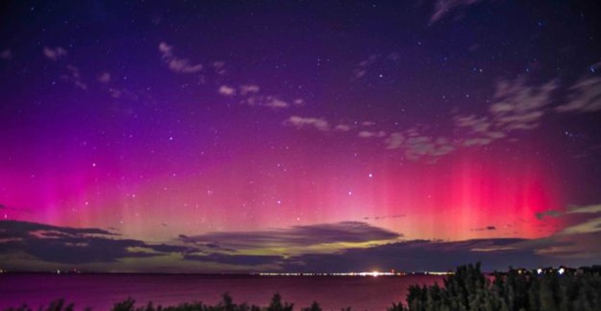 Aurora Australis: Zadivljujući prizori plesa fluorescentnog svjetla na noćnom nebu