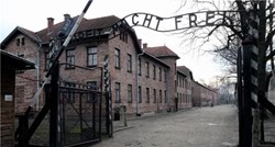 Čuvar iz Auschwitza umro tjedan dana prije početka suđenja: Optužen je za ubojstvo 1057 zatočenika