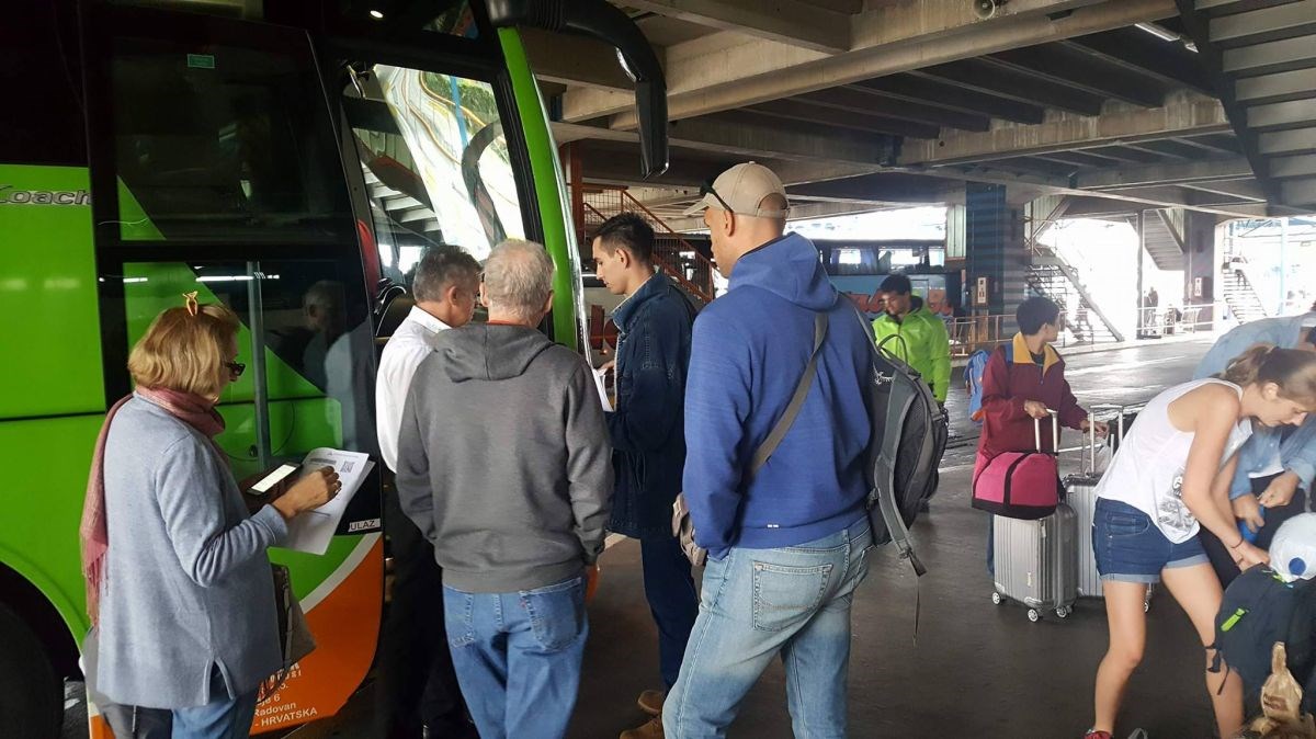 AUTOBUSI ZA NJEMAČKU PUNI Ovako izgleda Plenkovićev rast zaposlenosti: "Nikad se nećemo vratiti"