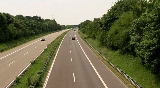 Visoke temperature izazvale pucanje dijelova autoceste u Njemačkoj
