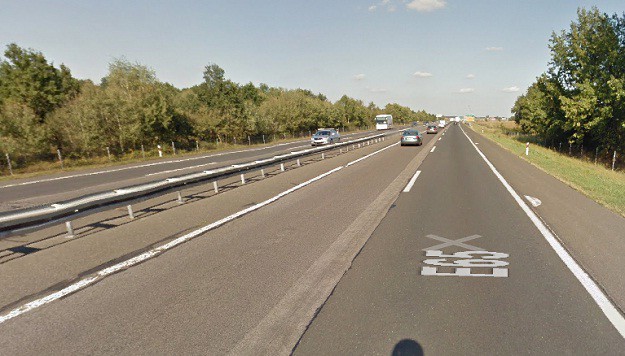 Na autocesti između Zagreba i Karlovca automobil vozio u suprotnom smjeru