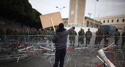 Nemiri u Tunisu, više od 300 uhapšenih nakon trodnevnih sukoba s policijom