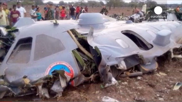 Jedanaest kolumbijskih vojnika poginulo pri padu transportnog zrakoplova
