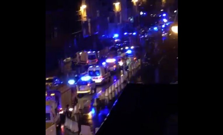 Eksplozija u Antwerpenu, urušila se zgrada, spasioci traže ljude u ruševinama