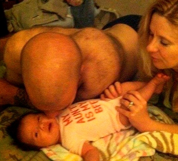 Fotografija s bebom koja je izazvala pravu pomutnju na internetu